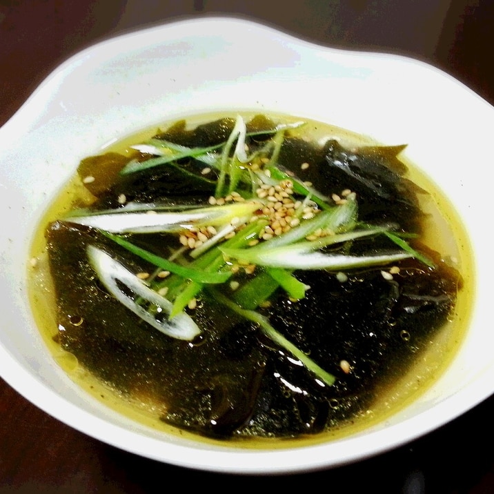 ワカメだけ 韓国 わかめスープ レシピ 作り方 By こぶた 楽天レシピ ワカメだけ 韓国 わかめスープ レシピ 作り方 By こぶた 楽天レシピ